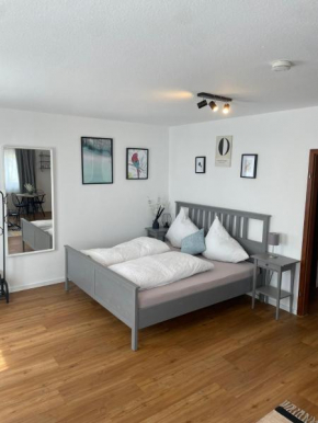 Studio 76 - Apartment zentrale Lage ganze Wohnung